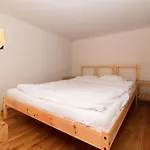 Cityscape Budget Apartments Isabella